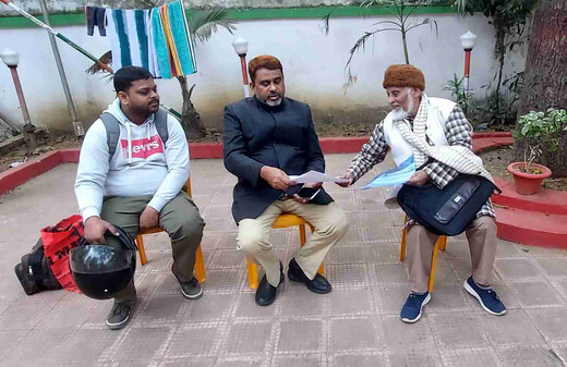 शिक्षा स्वयंसेवकों के हक की लड़ाई तेज, सरकार से दर्जा दिलाने की सिफारिश